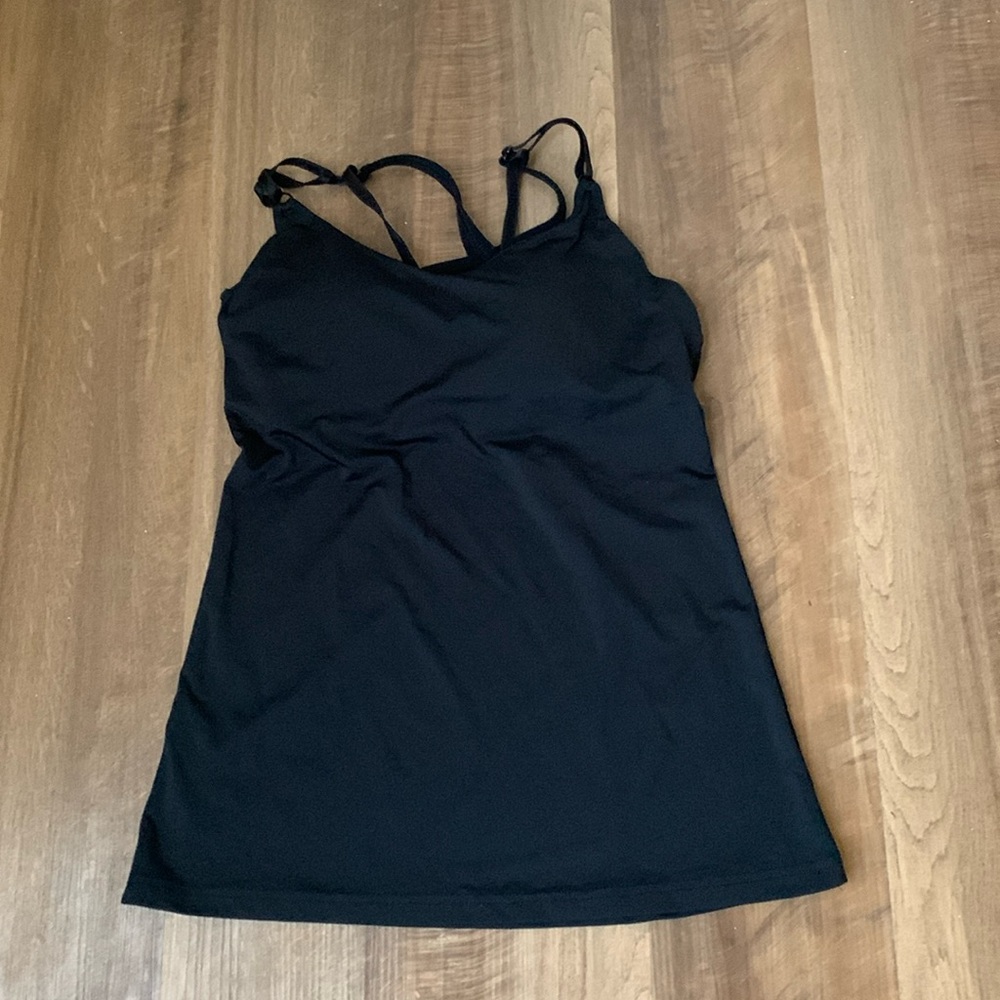 Women’s Shape Workout Tank Size Small